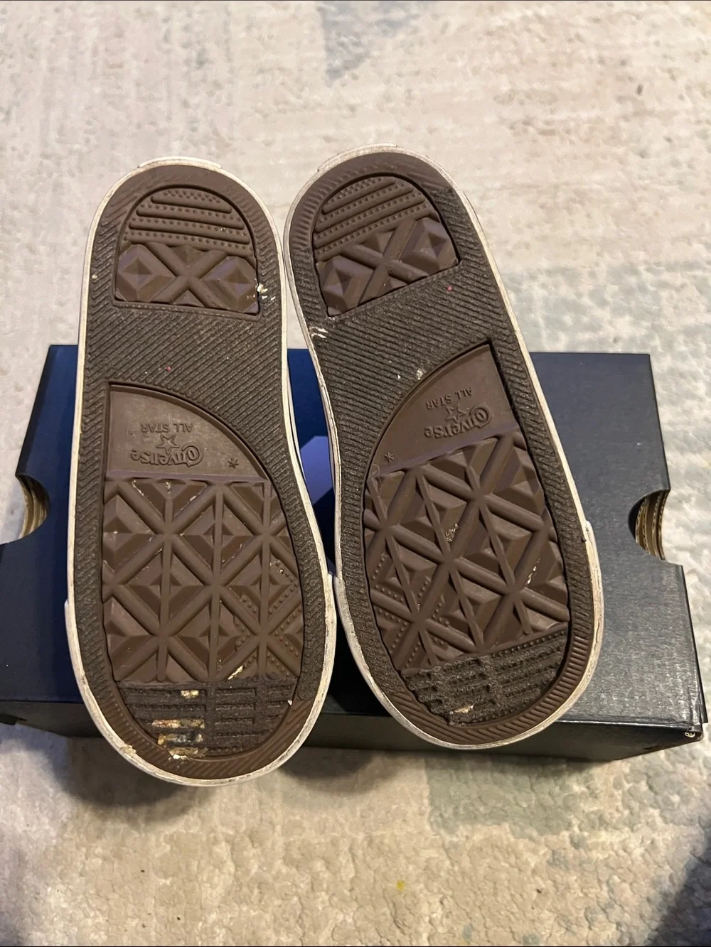 Converse ALLSTAR HI sz 9 Infant